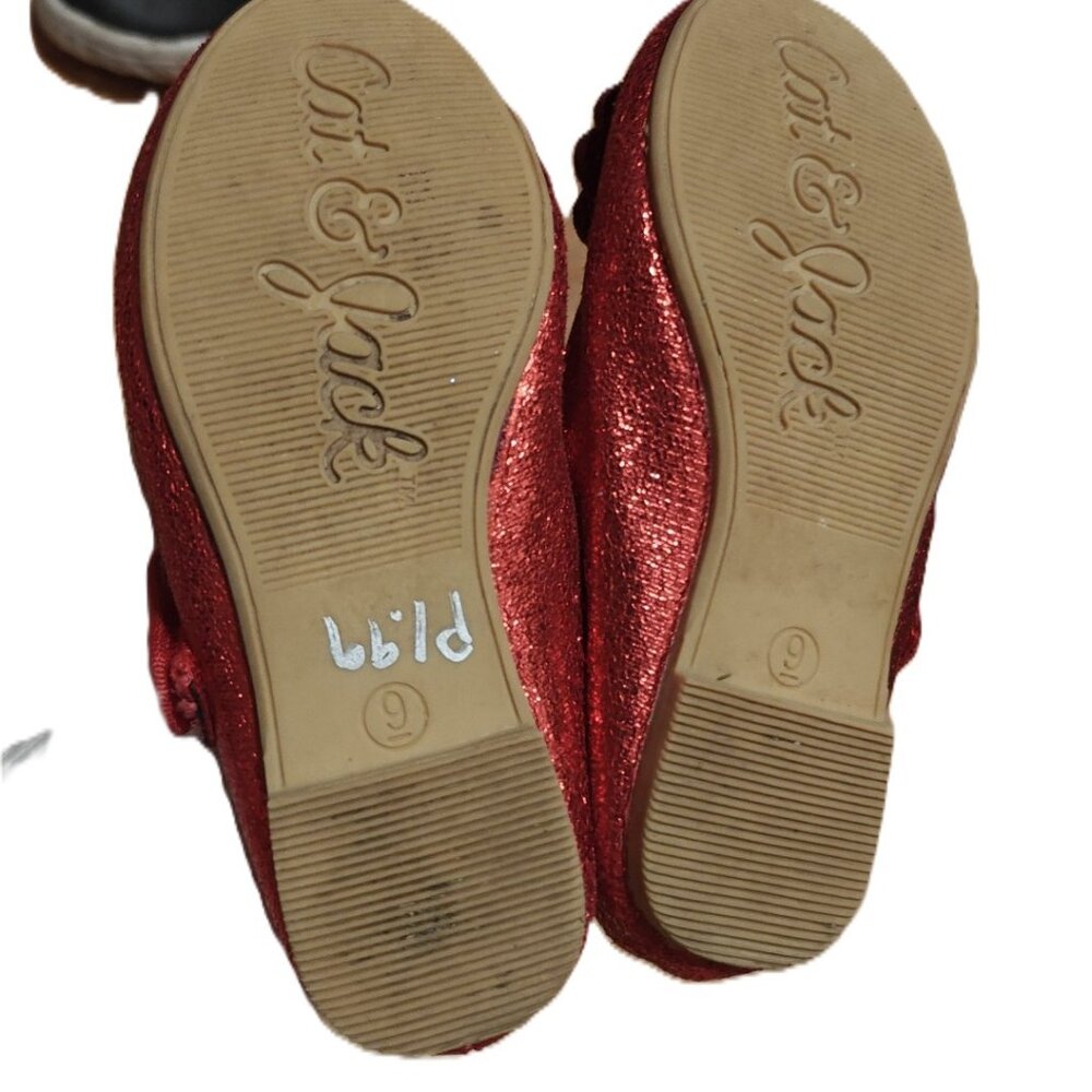 ✨ Adorable Red Glitter Toddler Shoes (Size 6) – Cat & Jack ✨ - Picture 2 of 2